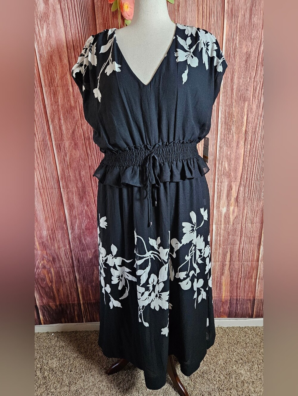 NWT Taylor Chiffin Midi Dress With Pockets Plus Size 16W